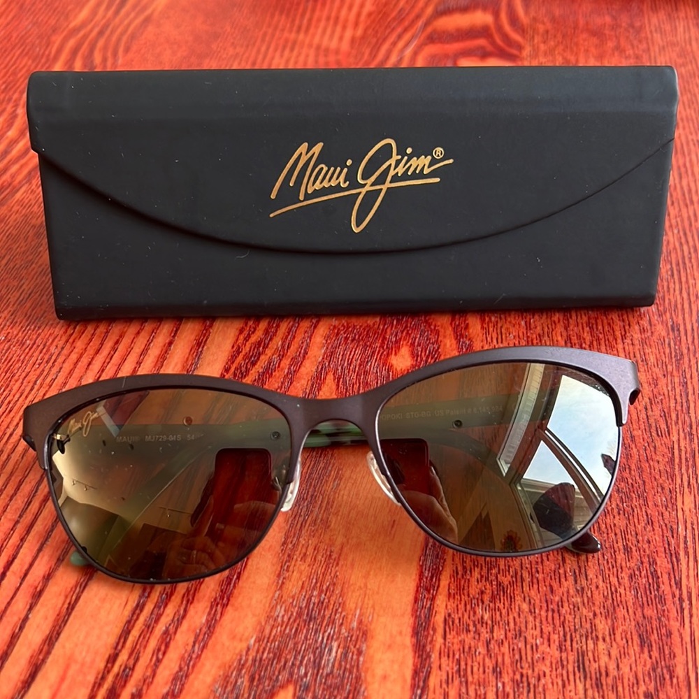 Maui Jim Sunglasses Popoki MJ 729-01S. Gently Worn. Made in Italy